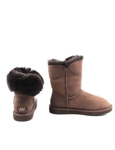 UGG BAILEY BUTTON