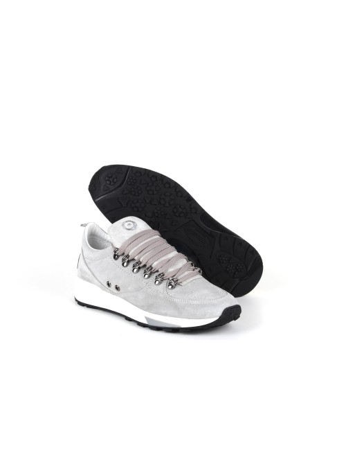 SNEAKER BU3199A