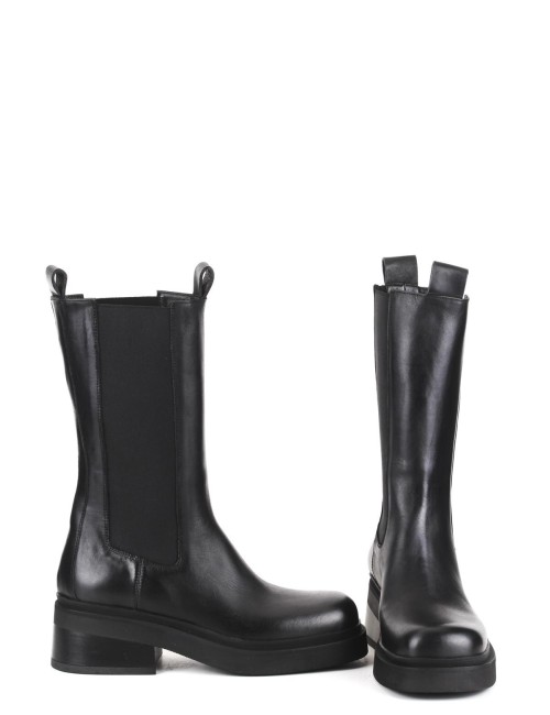 STIEFELETTE A4981