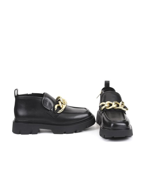 STIEFELETTE UNIVERSECHAIN