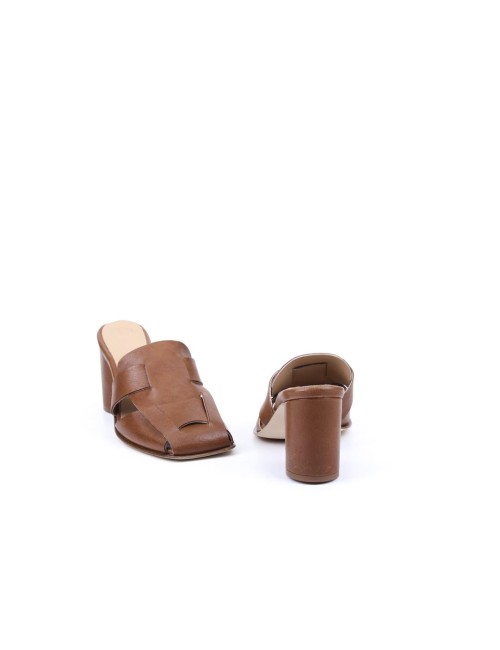 SCARPA CON TACCO VD614
