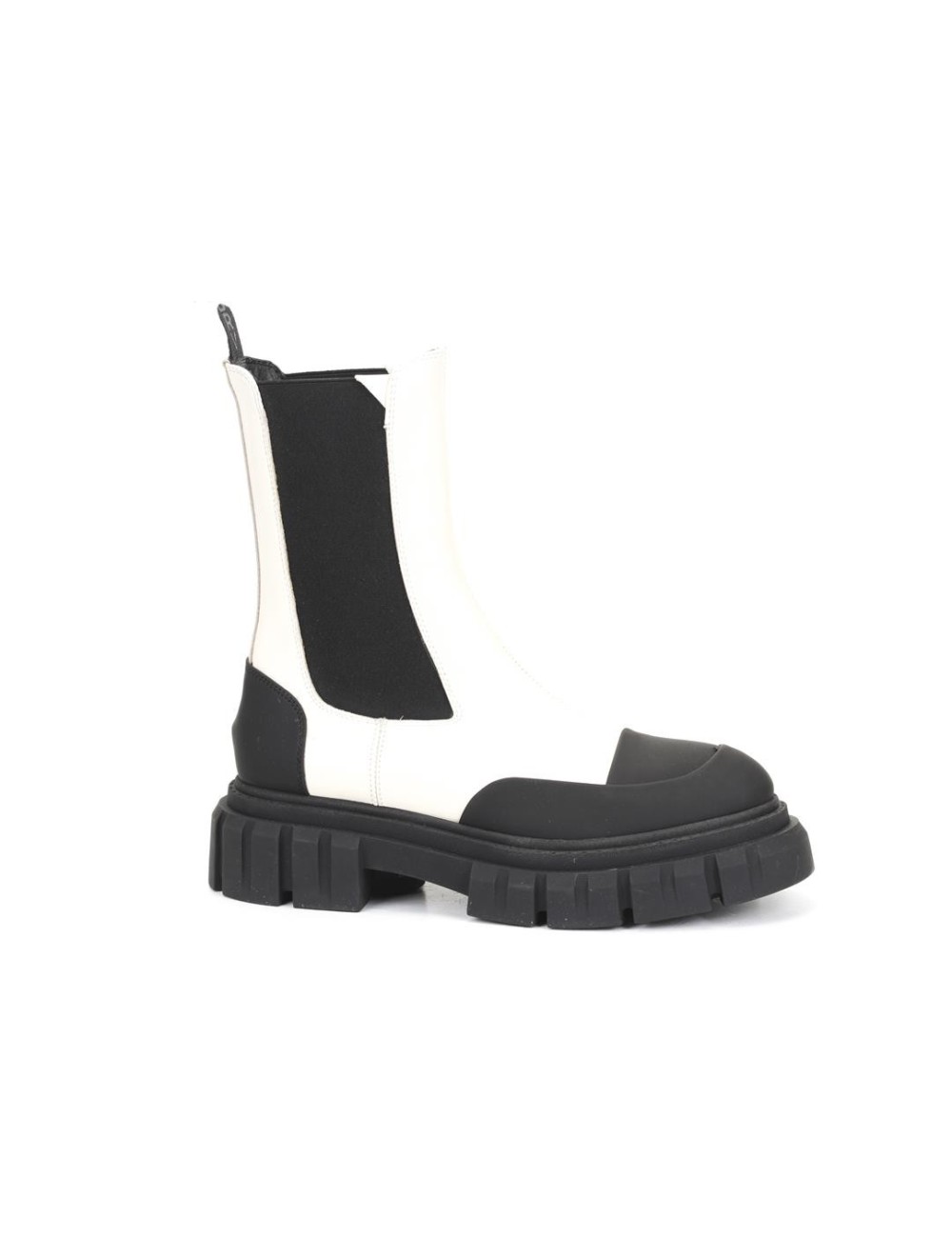 STIEFELETTE Y241
