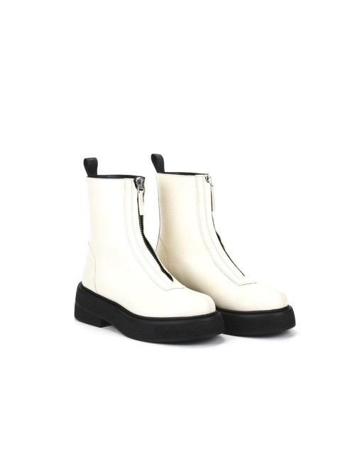 STIEFELETTE Y233