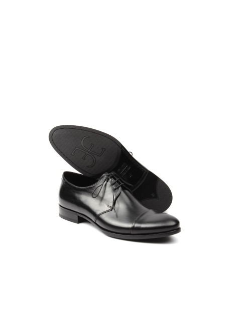 SCHNUERSCHUH FU8300A