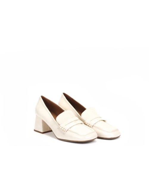 SCARPA CON TACCO GD069