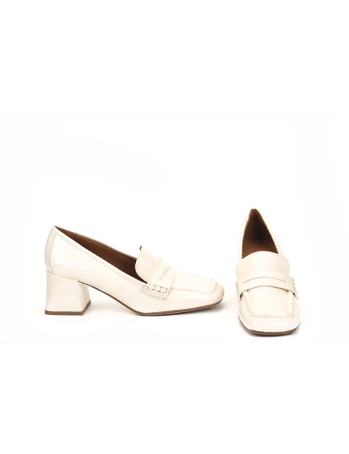 SCARPA CON TACCO GD069