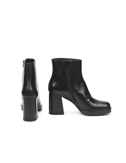 ANKLE BOOT T5300