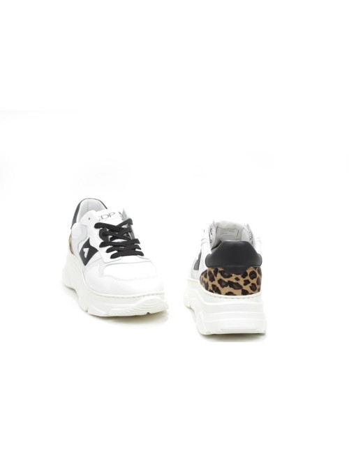 SNEAKER CPLD