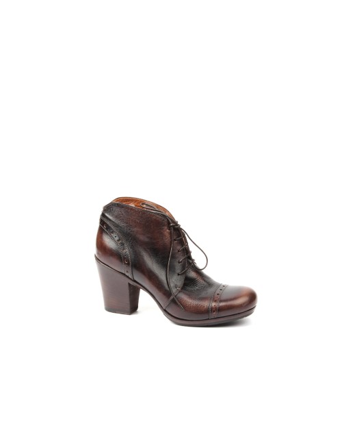 SCARPA CON TACCO 6650