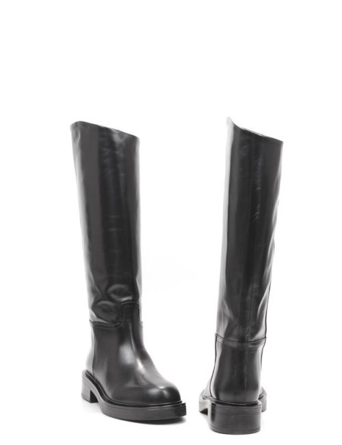 BOOT B5343