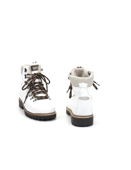 SCHNUERSTIEFELETTE MIT FELL LIVIGNO