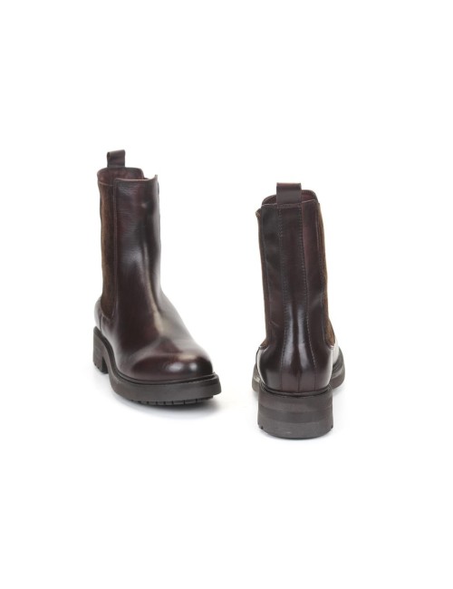 STIEFELETTE IV221