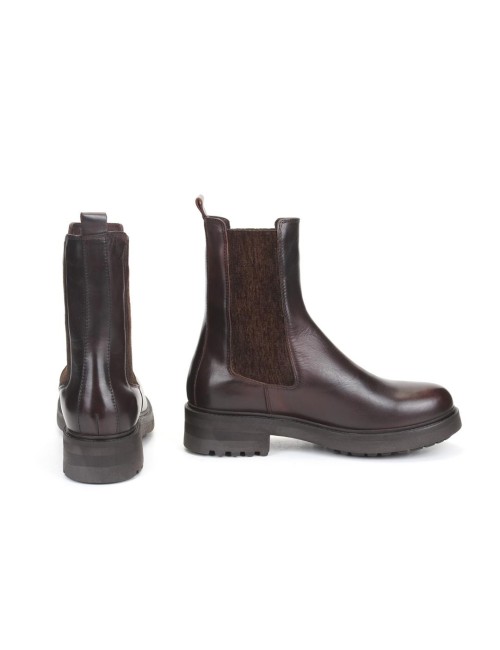STIEFELETTE IV221
