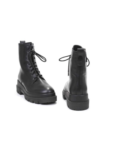 SCHNUERSTIEFELETTE MIT PELZ B3710