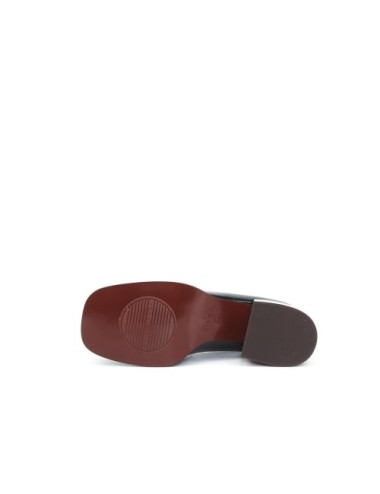 SCARPA CON TACCO BROCHI