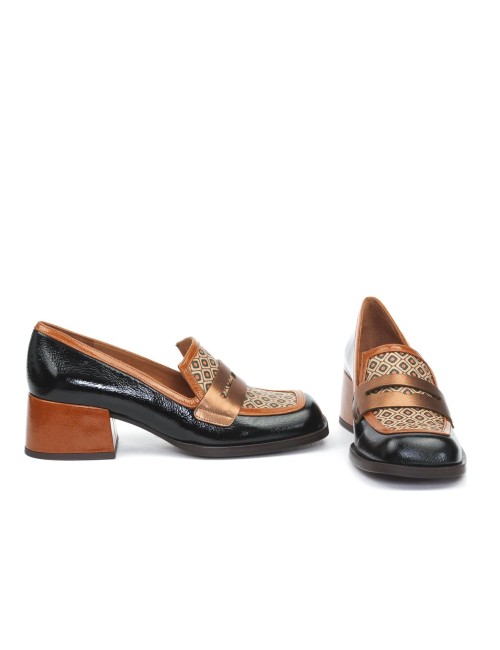 HEEL SHOE BROCHI