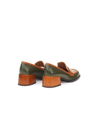 SCARPA CON TACCO BROCHI