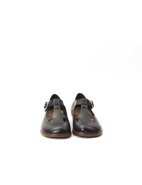 FLACHER SCHUH 558