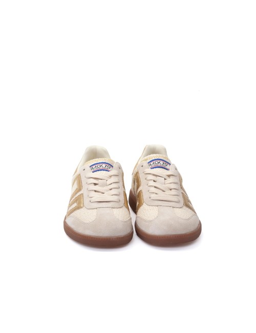 SNEAKER GHOST
