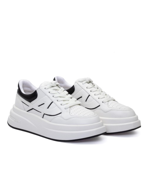 SNEAKER ICONE