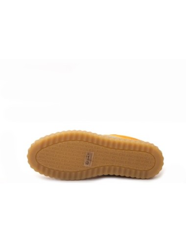 SNEAKER INES