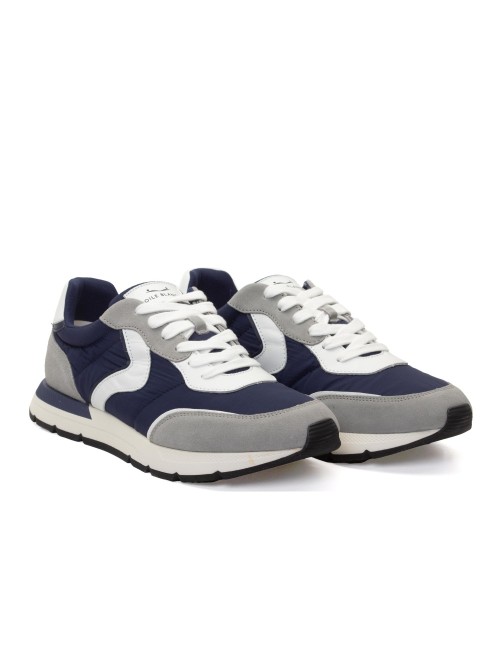 SNEAKER STORM