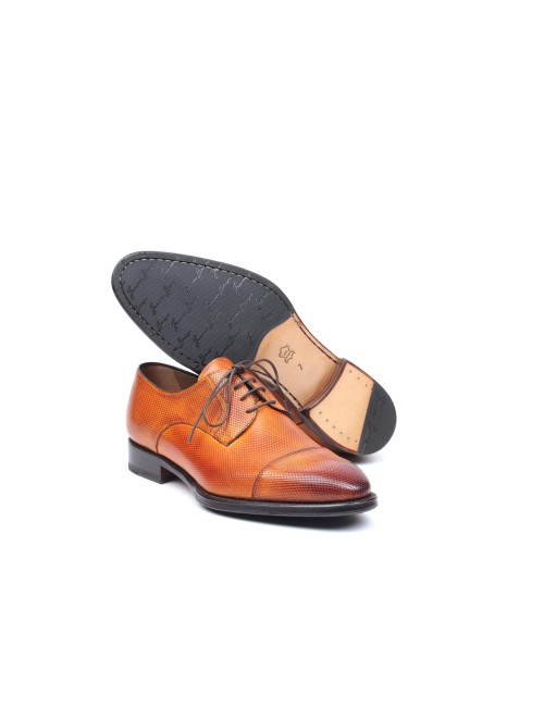 SCHNUERSCHUH F4000
